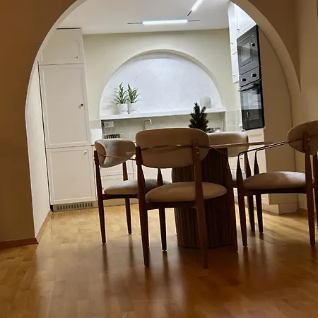 Adora's Luxury - East Gate Mall * سكوبجي